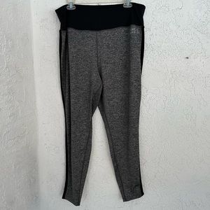 Bebe Sport Leggings Shadow Stripe Heather Grey Black Velvet Stripe Size 2X